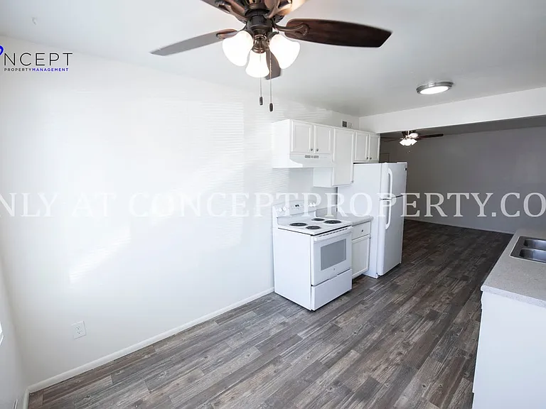 Aspen Pines — Photo 251