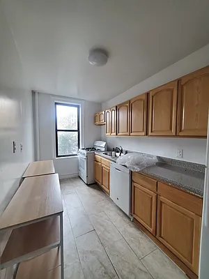 Rented by BRICK & GALO REALTY CORP | media 38