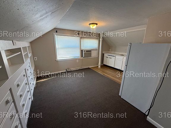 5th image of 2919 E Douglas Ave APT 3