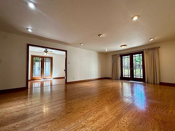 5th image of 3232 Clifton Ct