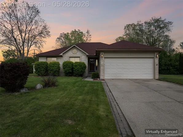 3583 Yardly Ct, Sterling Heights, MI 48310