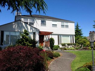 8001 Crest Dr NE, Seattle, WA 98115