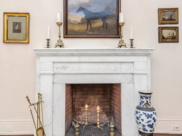 45 East 62nd Street image 3 of 8