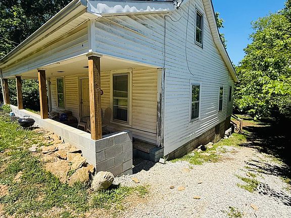 2nd image of 3004 Cane Ridge Rd