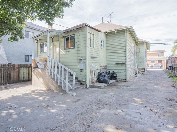 3rd image of 2126 Daly St