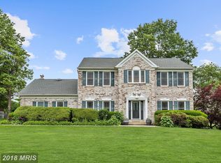 8401 Dasher Ct, Gaithersburg, MD 20882