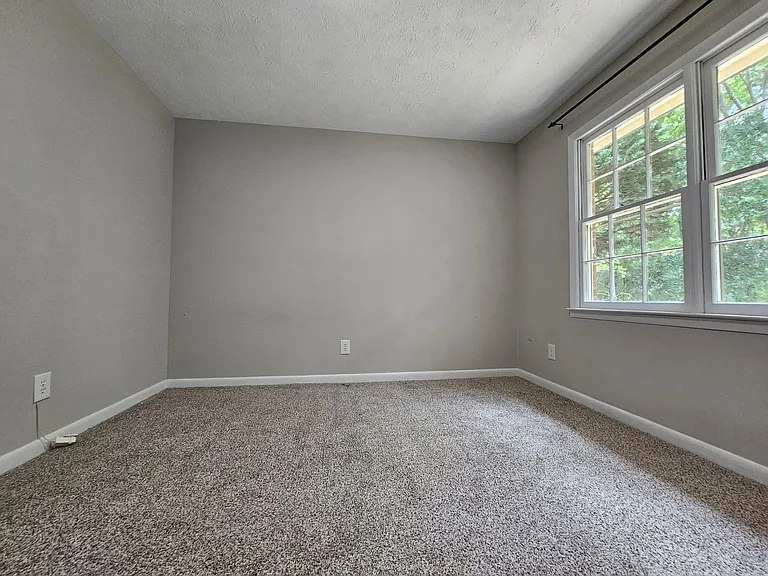 7490 Beverly Dr — Photo 13