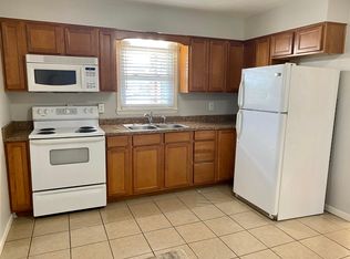 440 Cedar Glen Dr #B, Avon, IN