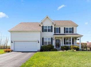 279 Dunham Dr, Sugar Grove, IL 60554