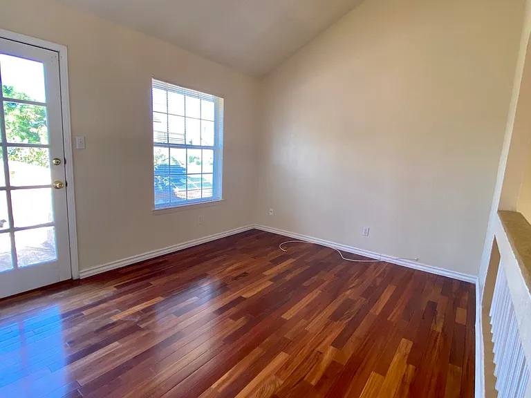 12521 Crystal Ridge St — Photo 23