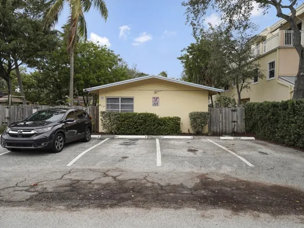 617 SE 16th Street, Fort Lauderdale, FL 33316