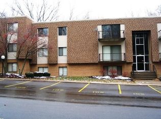 6582 Hearne Rd APT 9, Cincinnati, OH 45248