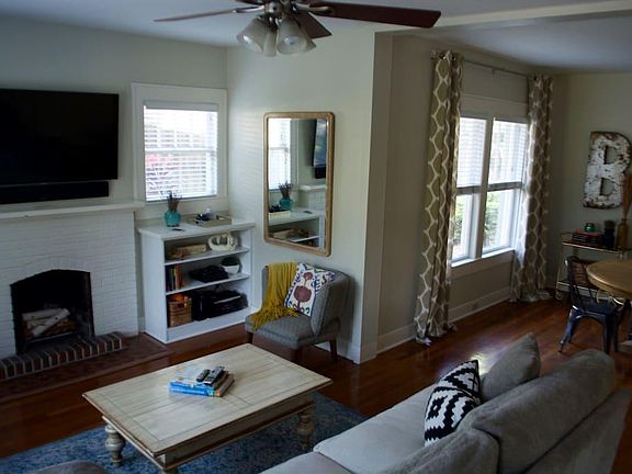 3rd image of 3417 W Palmira Ave