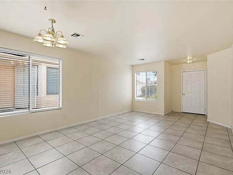 6526 Blooming Sun Ct — Photo 9