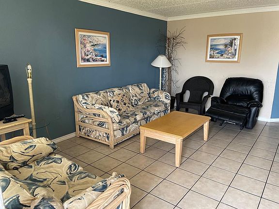 2nd image of 123 E Amberjack St #207