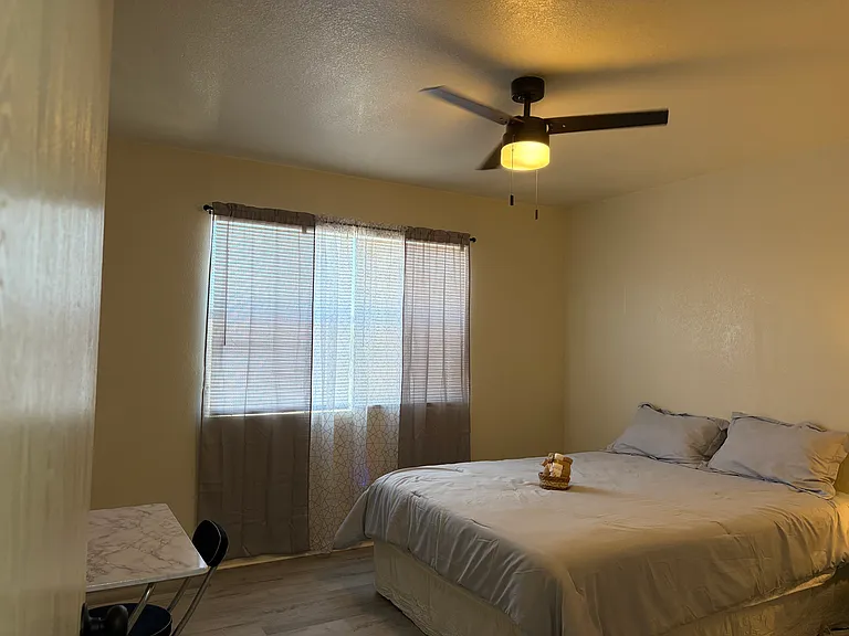 2812 Cantabrian Dr #B — Photo 15