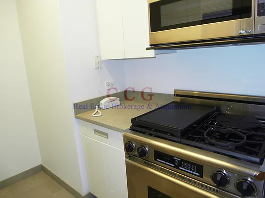 Rented by CCG Real Estate Brokerage | media 23