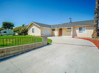 18447 E Renwick Rd, Azusa, CA 91702