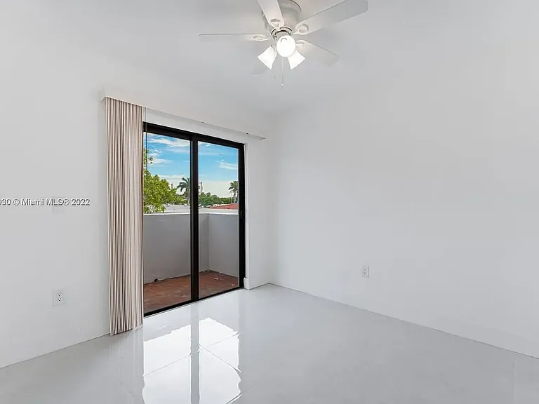 3079 NW 11th St #3053 — Photo 9