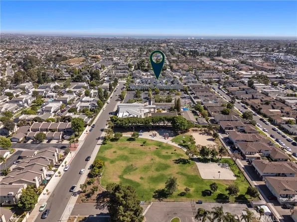 18723 Chapel Ln, Huntington Beach, CA 92646