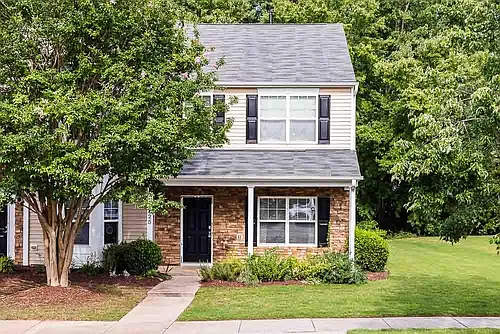 225 Hampshire Downs Dr Photo 1