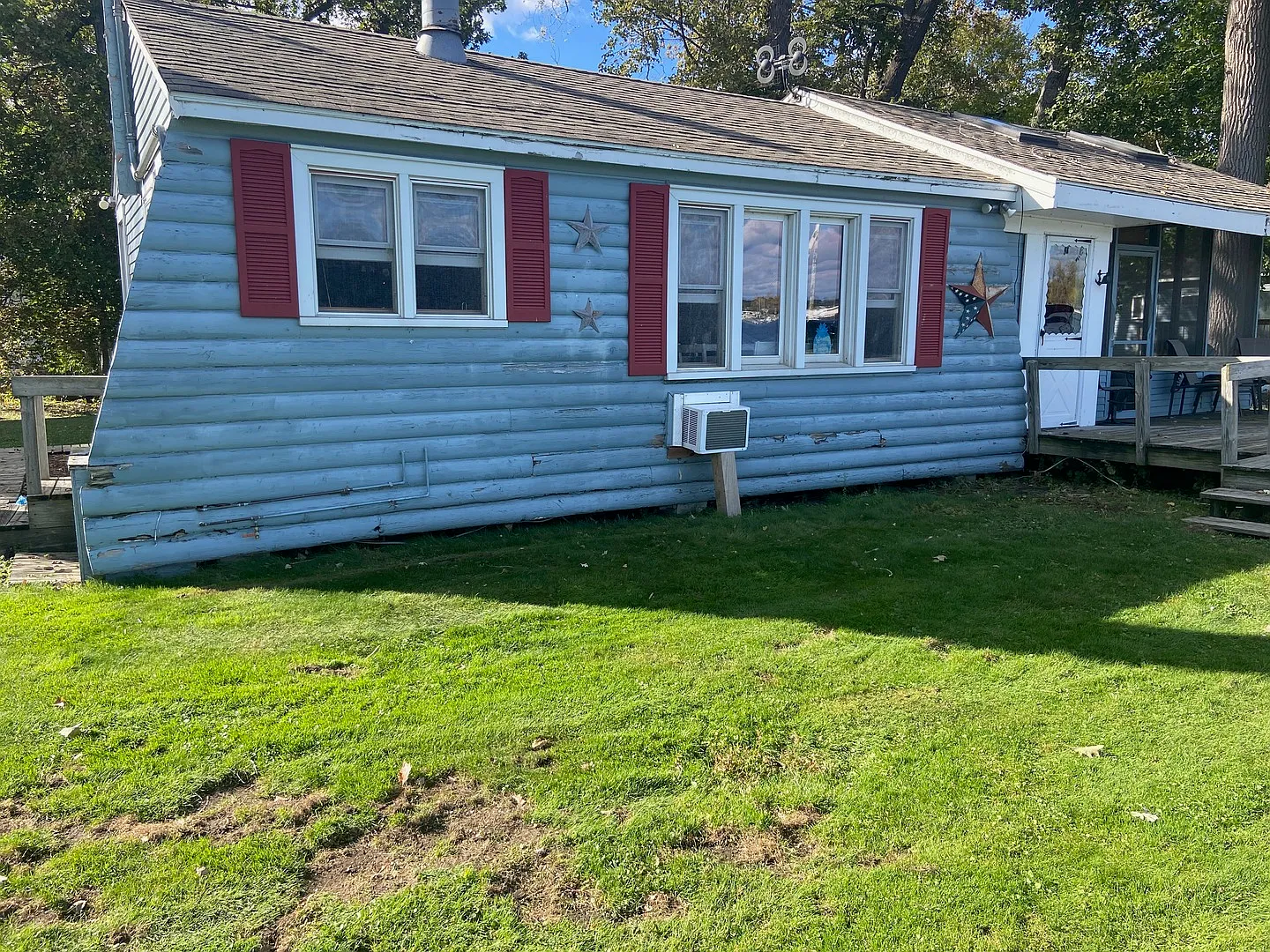 35769 N Cedar Is photo 1