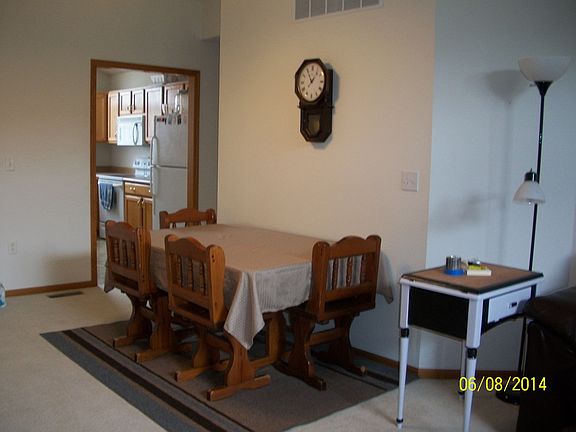 5th image of 30 Heidi Ln