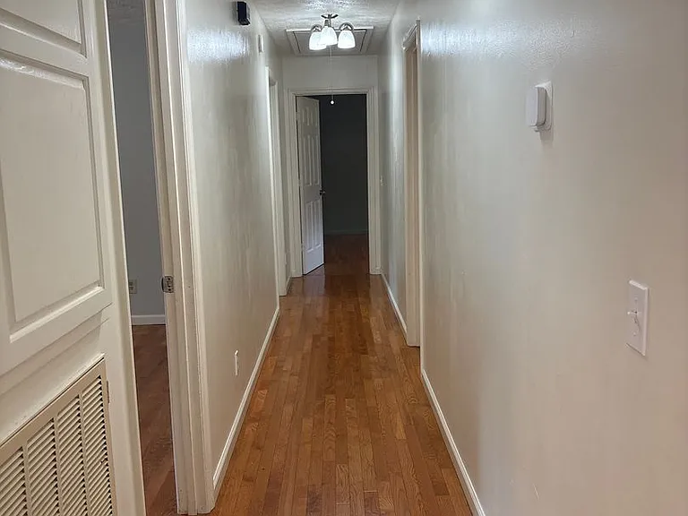 671 Circle Dr — Photo 14