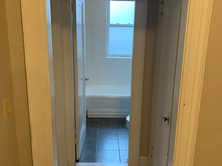 23 Lanark Rd #10 — Photo 13