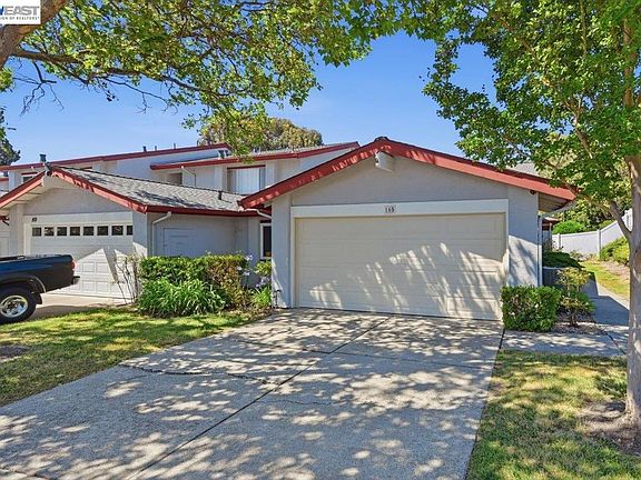 5th image of 165 Rosario Ct