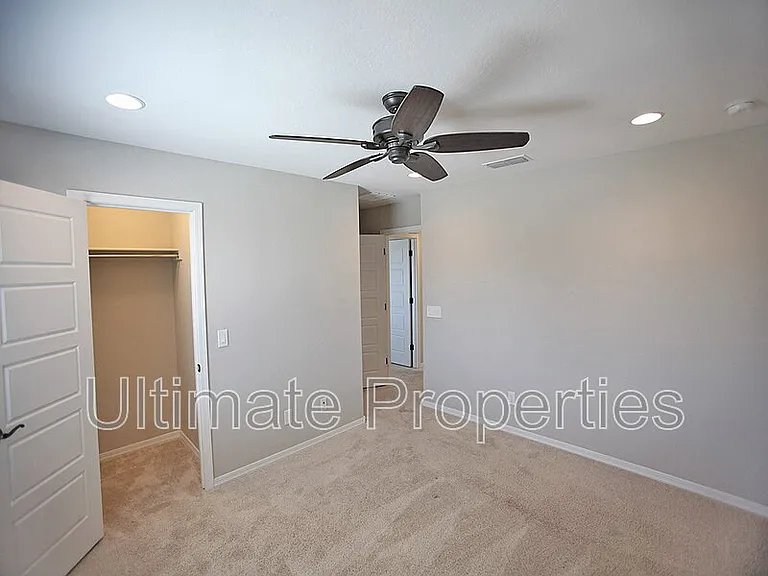 8920 W Marshall Ave — Photo 15