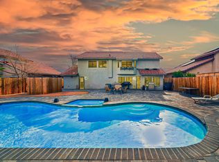 2121 Westminster Dr, Palmdale, CA 93550