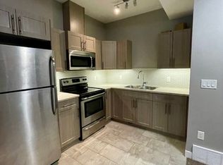 22 Hope Cmn #1A, Spruce Grove, AB T7X 0X2