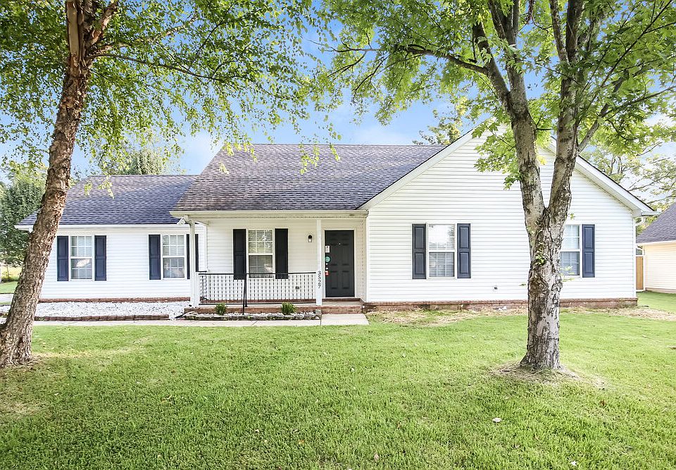 1st image of 3527 Paulownia Cir