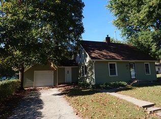 207 Market St, Keosauqua, IA 52565
