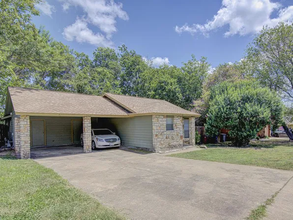 824 King Albert St #A, Austin, TX 78745