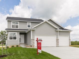 Clearwater - Heritage Plan, Spring Meadow Heights, Mount Vernon, IA 52314