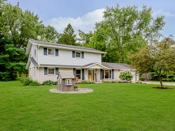 9105 W Lone Beech Dr, Muncie, IN 47304