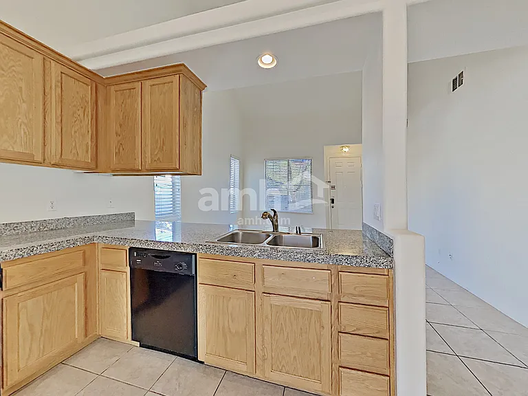 7596 Rising Port Ave — Photo 4