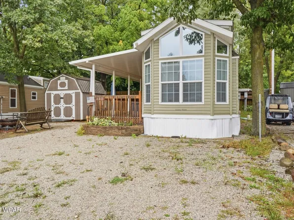 11675 Wapak Freyburg Rd #408, Wapakoneta, OH 45895