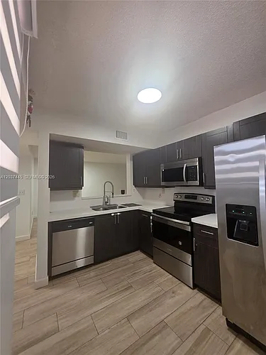 15711 SW 137th Ave #101 Photo 1 15711 SW 137th Ave #101 Photo 1