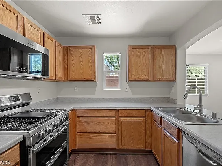 7343 Ringquist St — Photo 7
