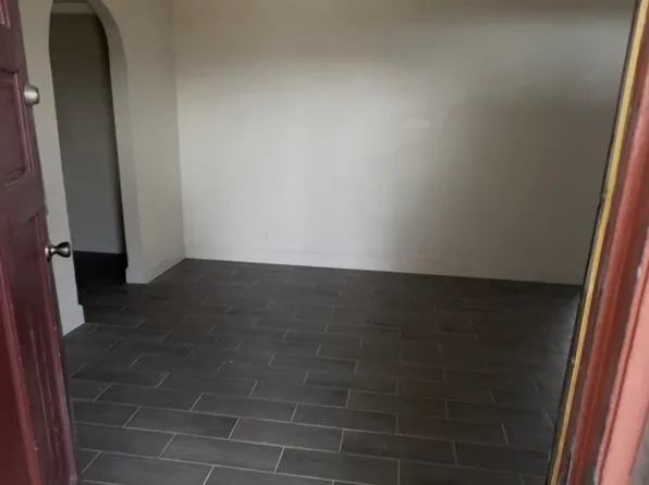 3381 Rome St APT 1, Las Vegas, NV 89169