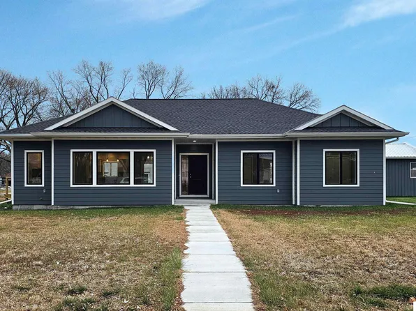 301 Laramie St, Diller, NE 68342