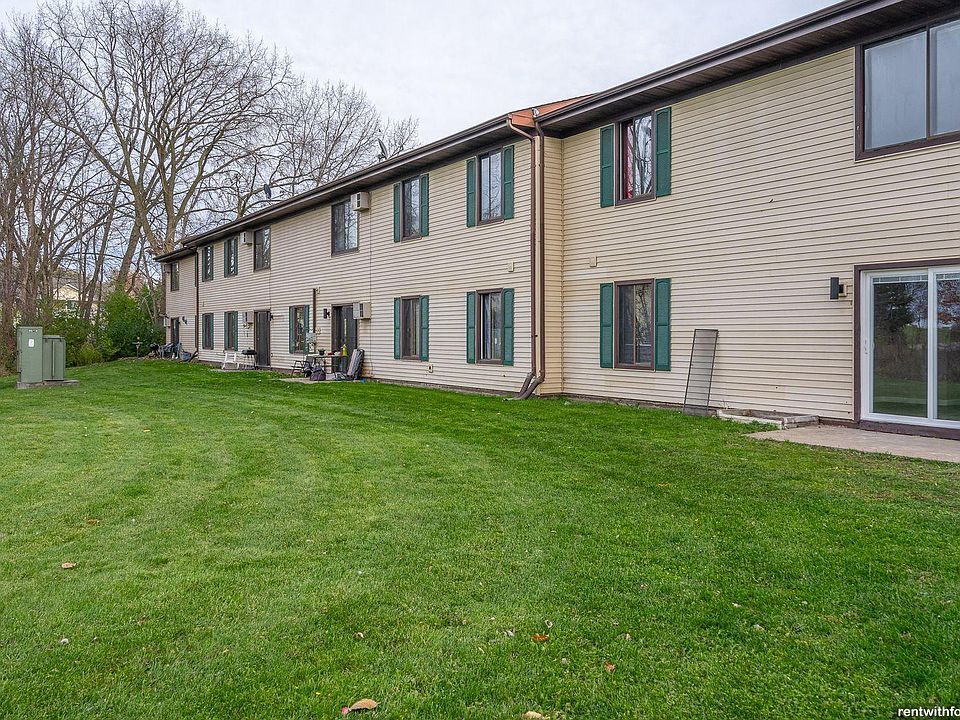 The Bayfront 104 Lakecrest Dr Beaver Dam WI Zillow