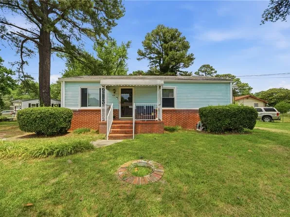 135 Allard Rd, Portsmouth, VA 23701