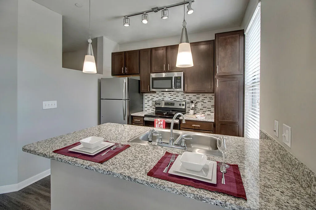 Note 16 Apartments — Photo 2