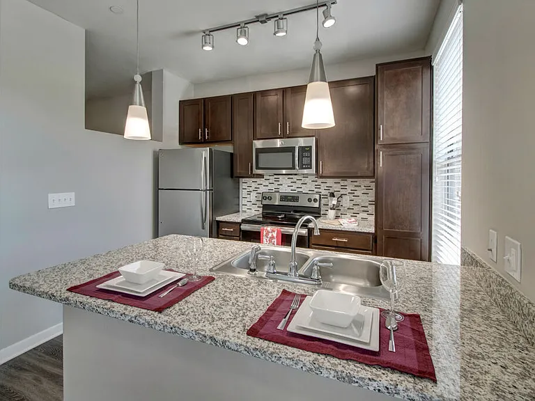 Note 16 Apartments — Photo 2