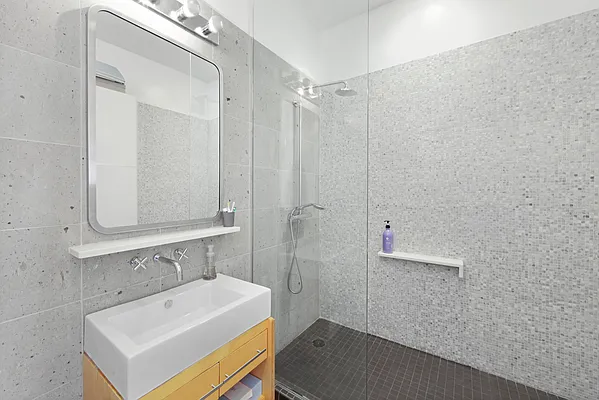 Sold by Compass | media 31