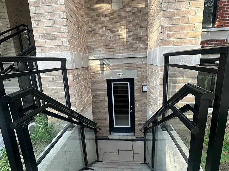58 Elizabeth St S #2103 — Photo 4